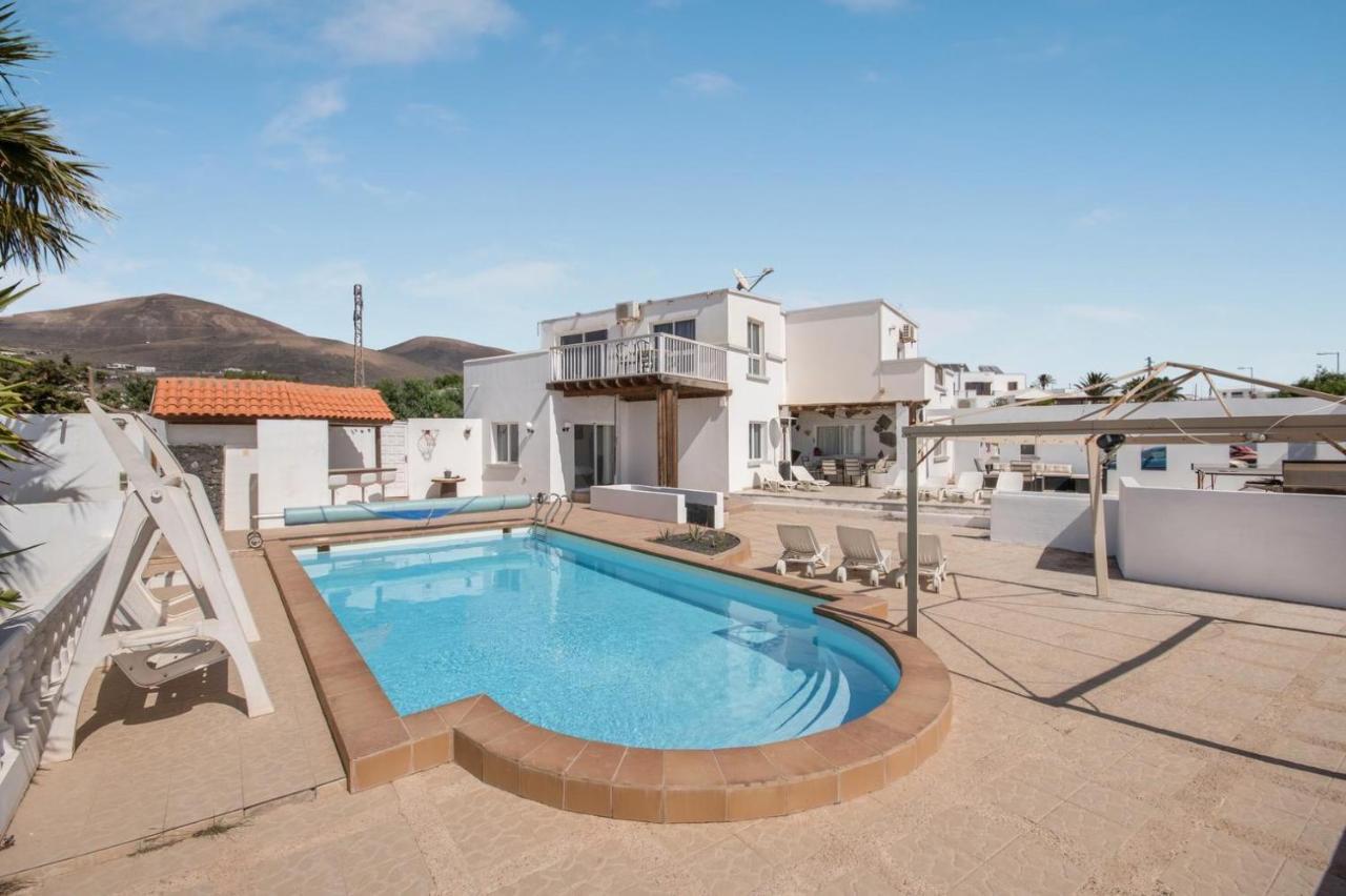 הוילה Mácher Casa Nira מראה חיצוני תמונה