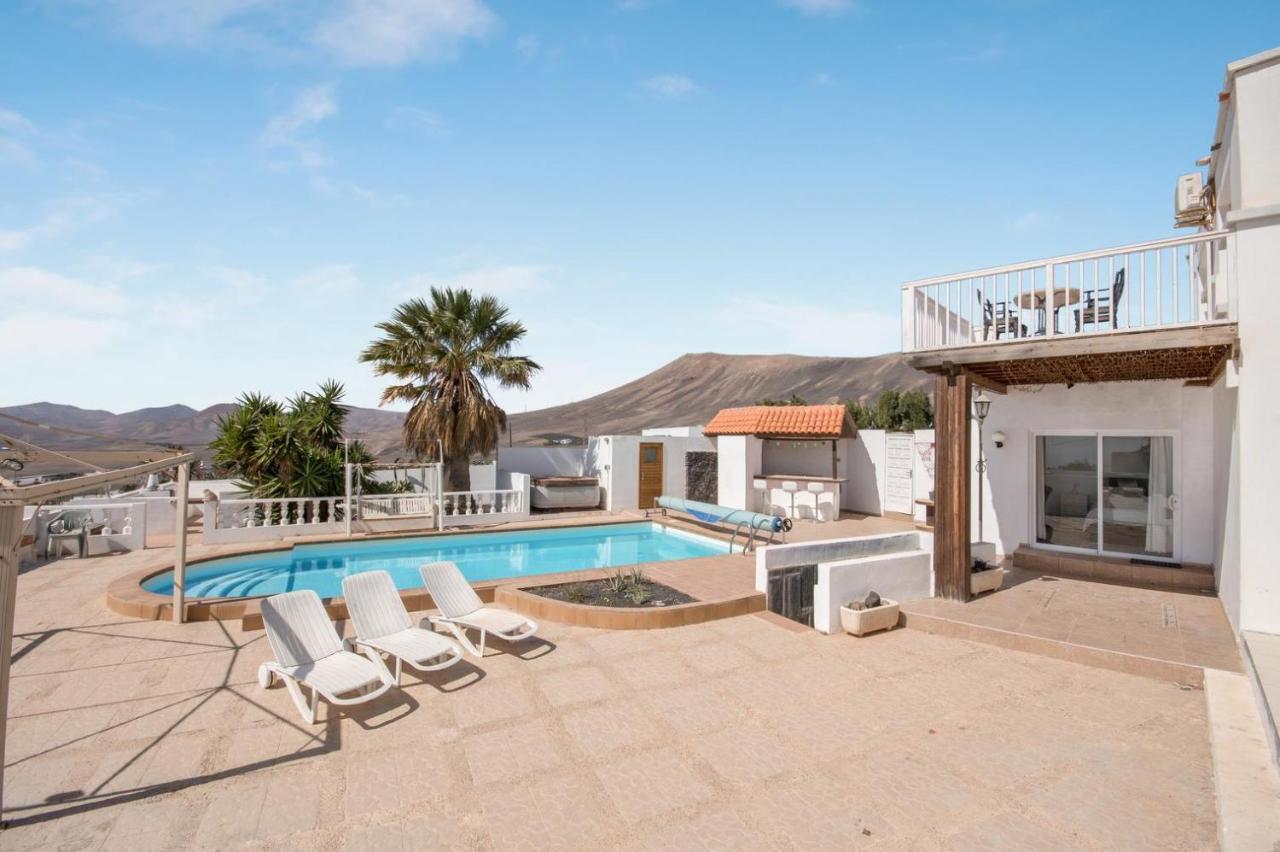 הוילה Mácher Casa Nira מראה חיצוני תמונה